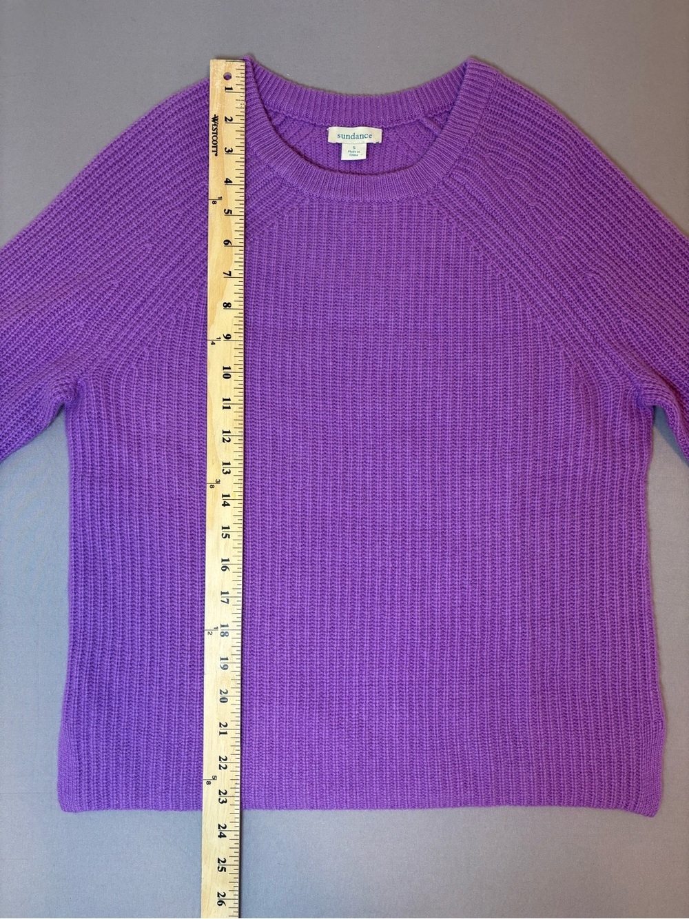 SUNDANCE 100% Cashmere Crew Neck Size Small New Without Tags. - Picture 4 of 6